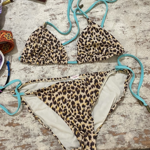 Xhilaration bikini. Animal print. - Picture 1 of 3